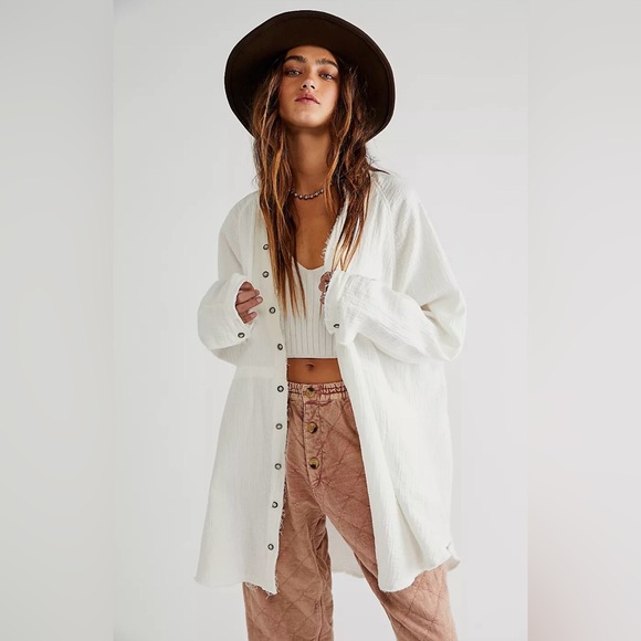 Free People Tops - FREE PEOPLE SUMMER DAYDREAM BUTTON DOWN